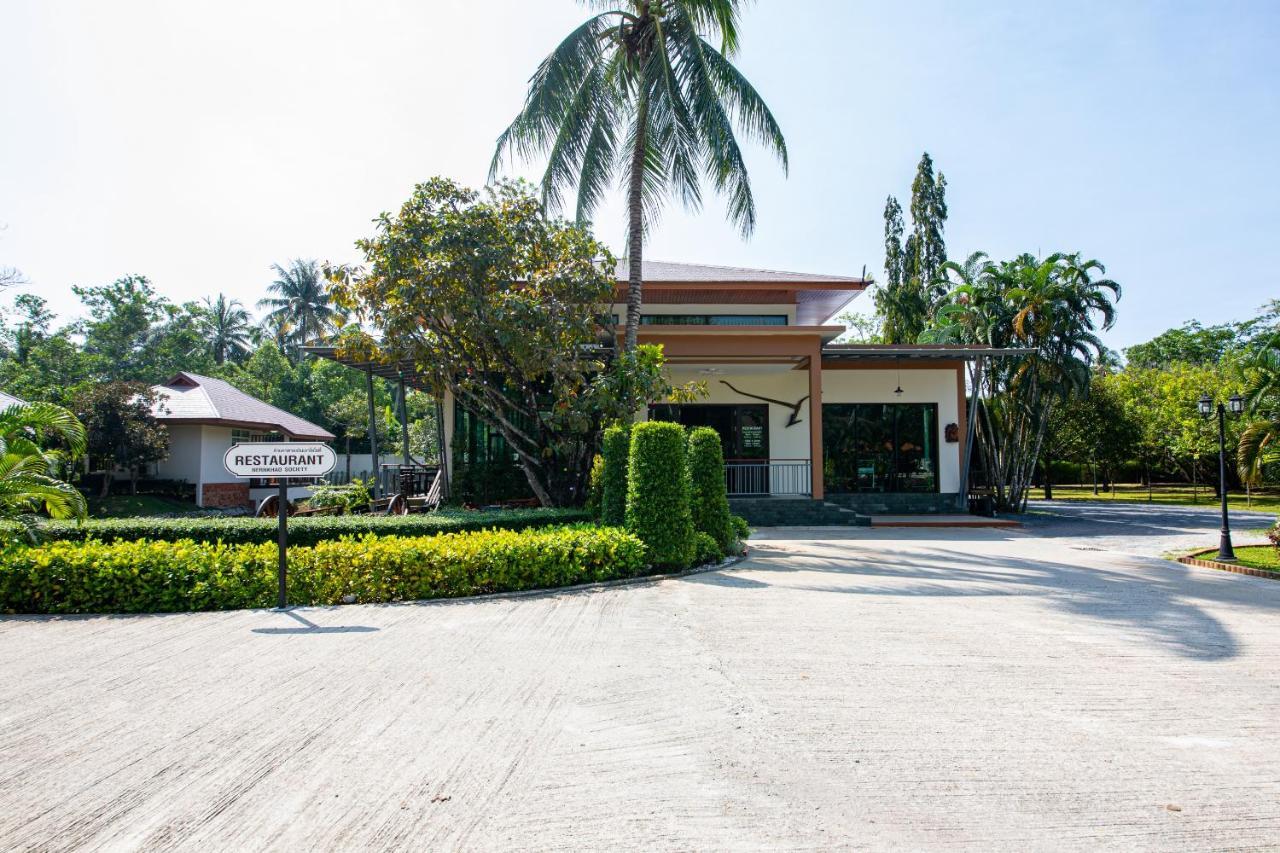 Rnana Grand Hotel Phang Nga Exterior photo