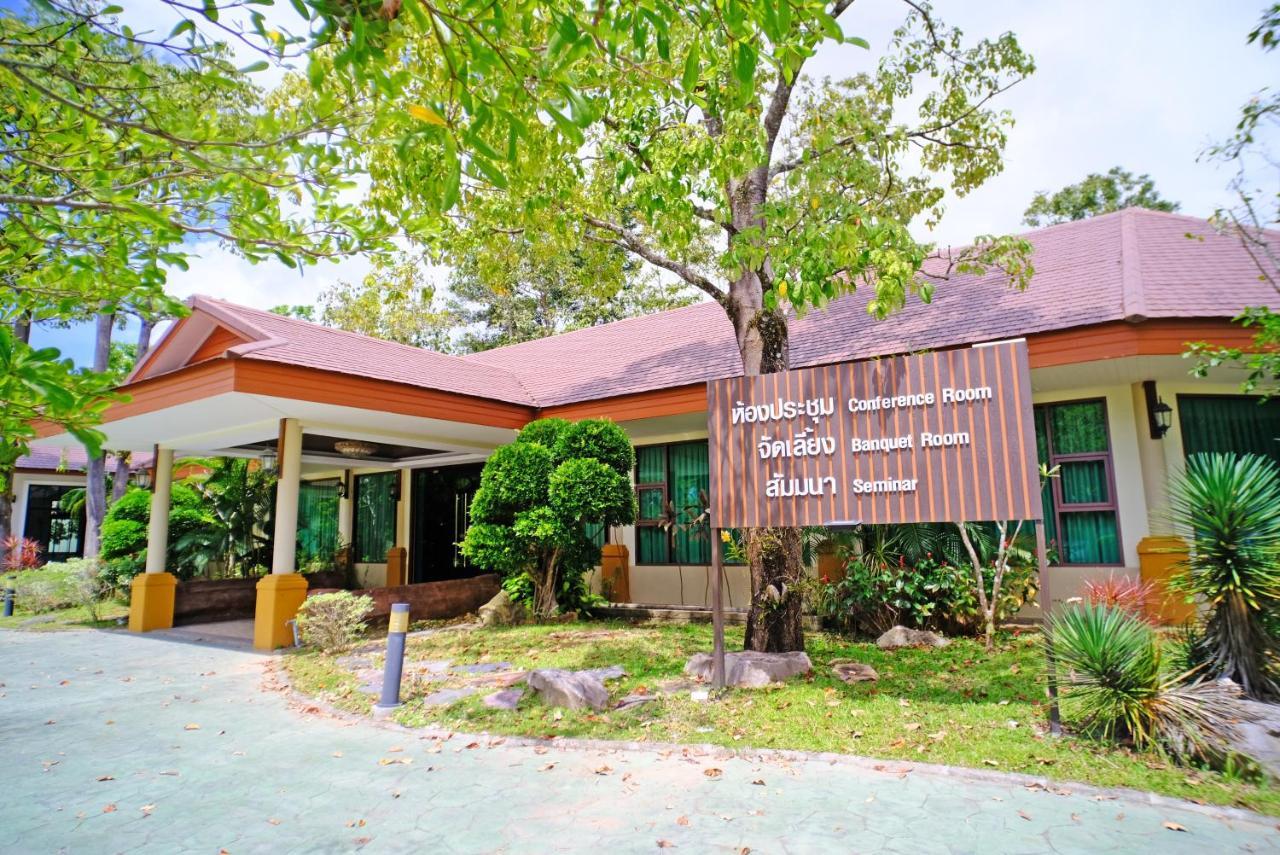 Rnana Grand Hotel Phang Nga Exterior photo