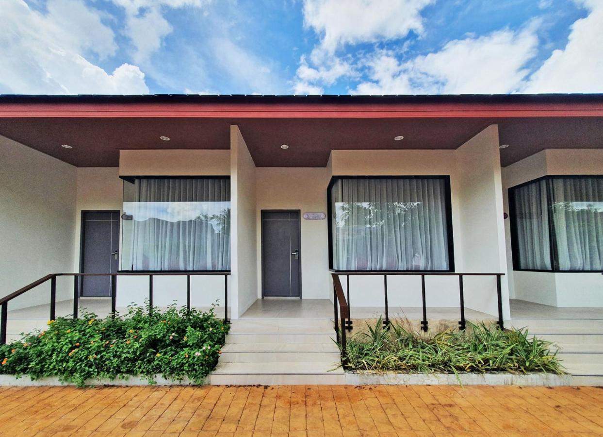 Rnana Grand Hotel Phang Nga Exterior photo